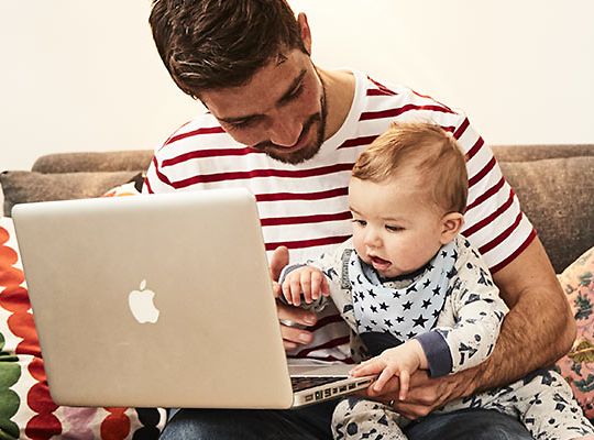  Help baby learn through play
